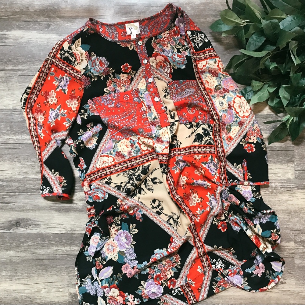 Fog & Flower Flowy Blouse